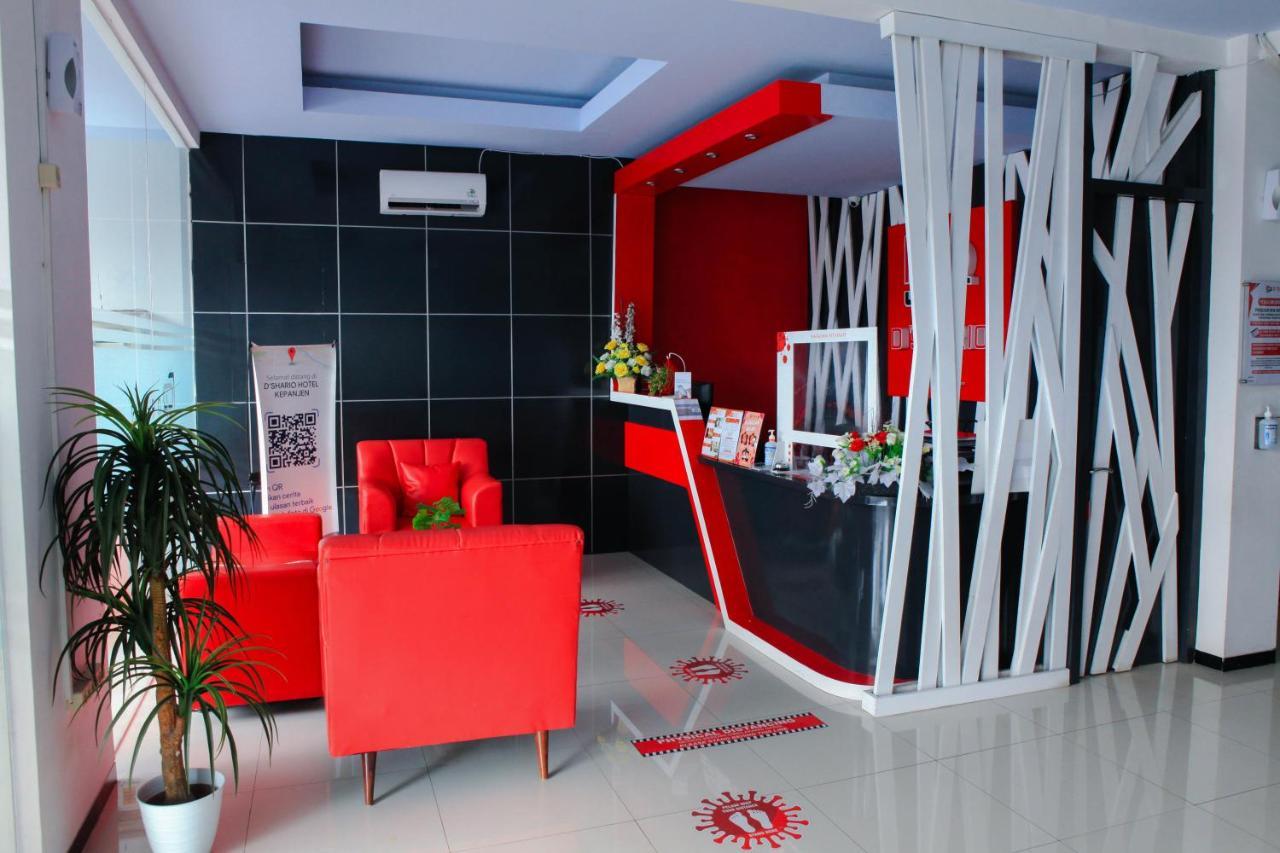 D'Shario Hotel Kepanjen Malang Buitenkant foto