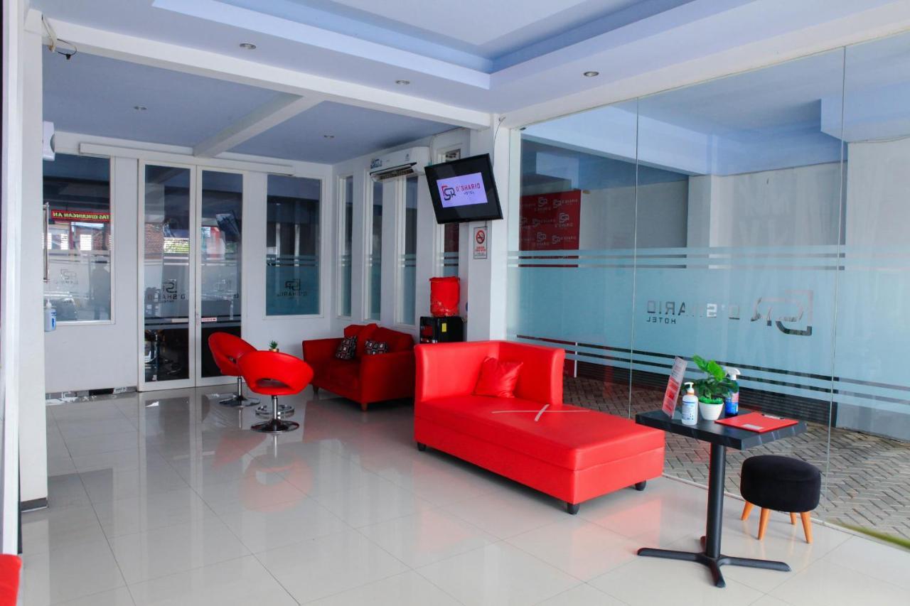 D'Shario Hotel Kepanjen Malang Buitenkant foto